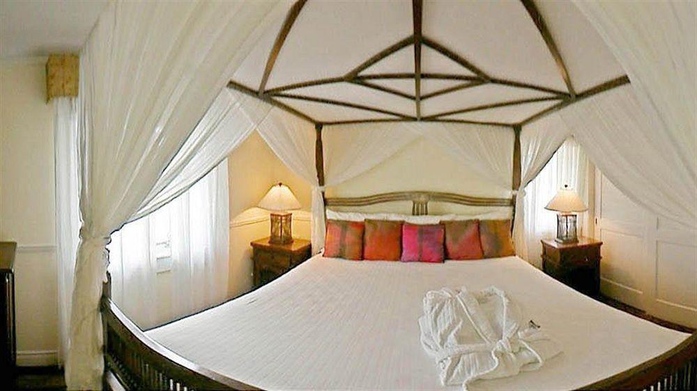 Point Grace Hotel Grace Bay Buitenkant foto
