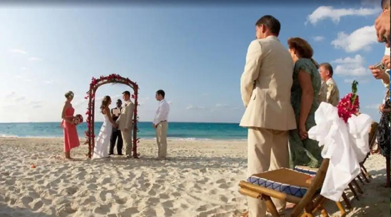 Point Grace Hotel Grace Bay Buitenkant foto